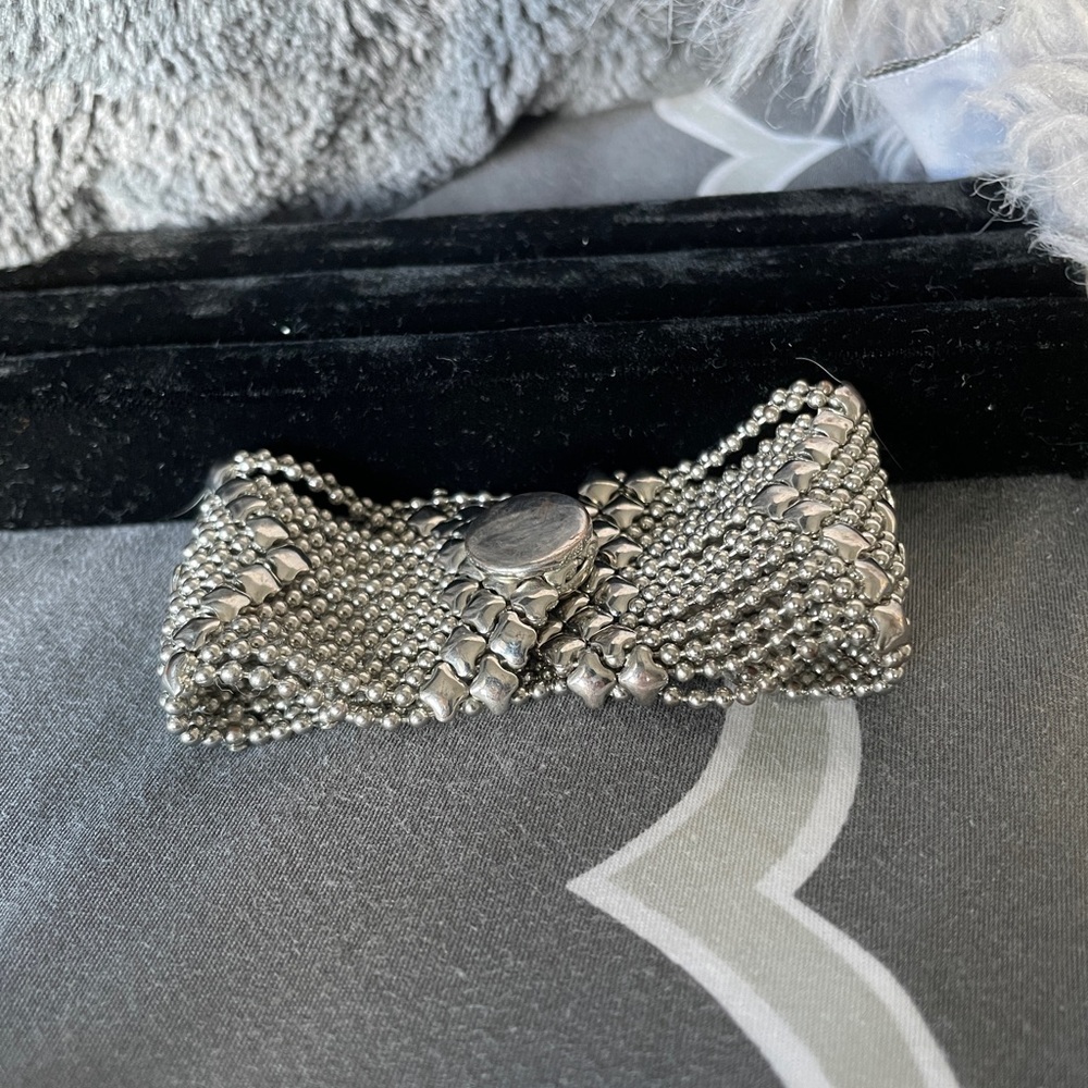 Liquid Metal Bracelet - Picture 14 of 16
